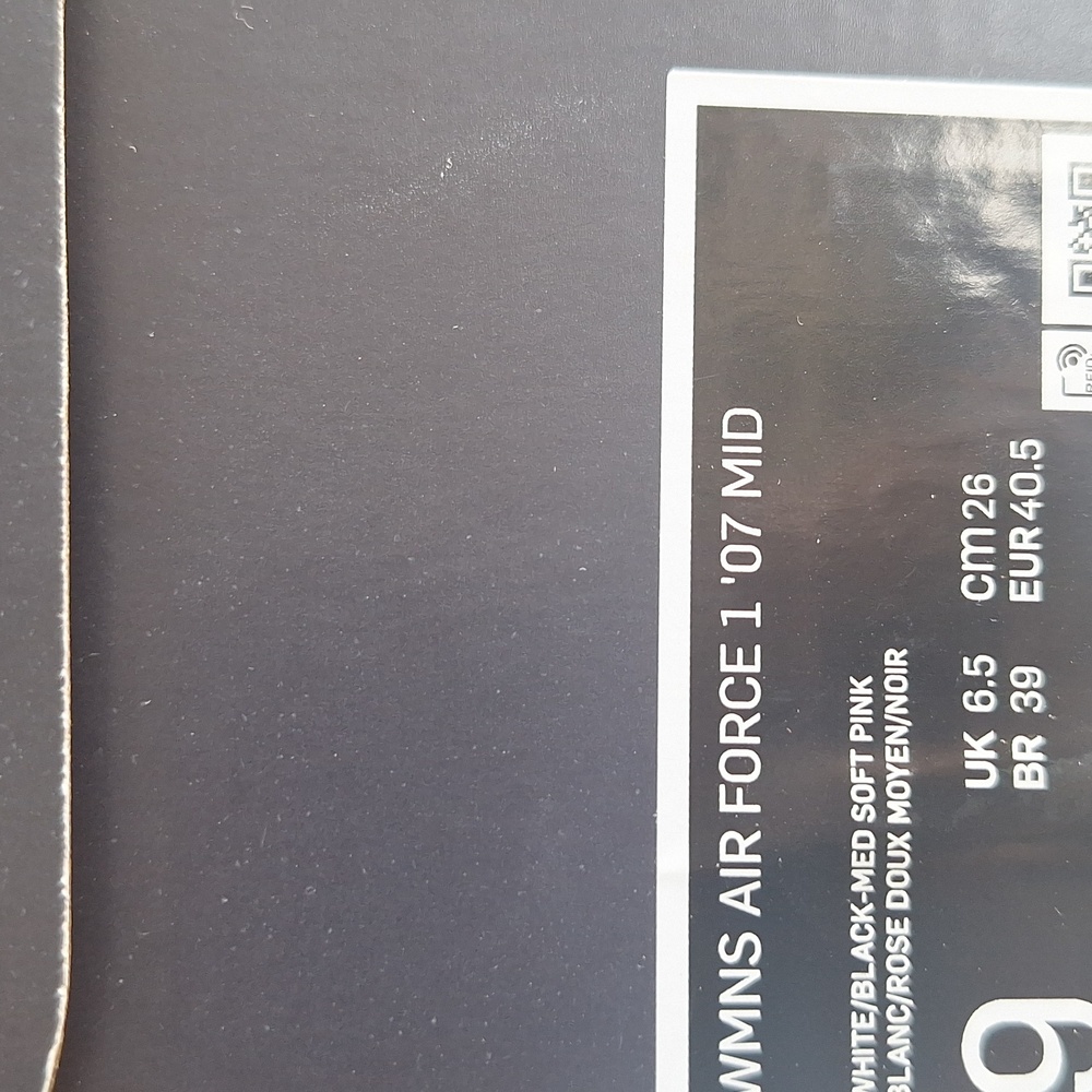 Nike Air Force 1 '07 Mid - Black and White